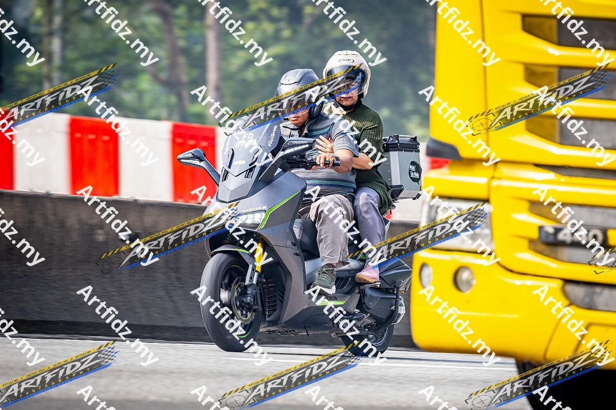 IMG_3557-4