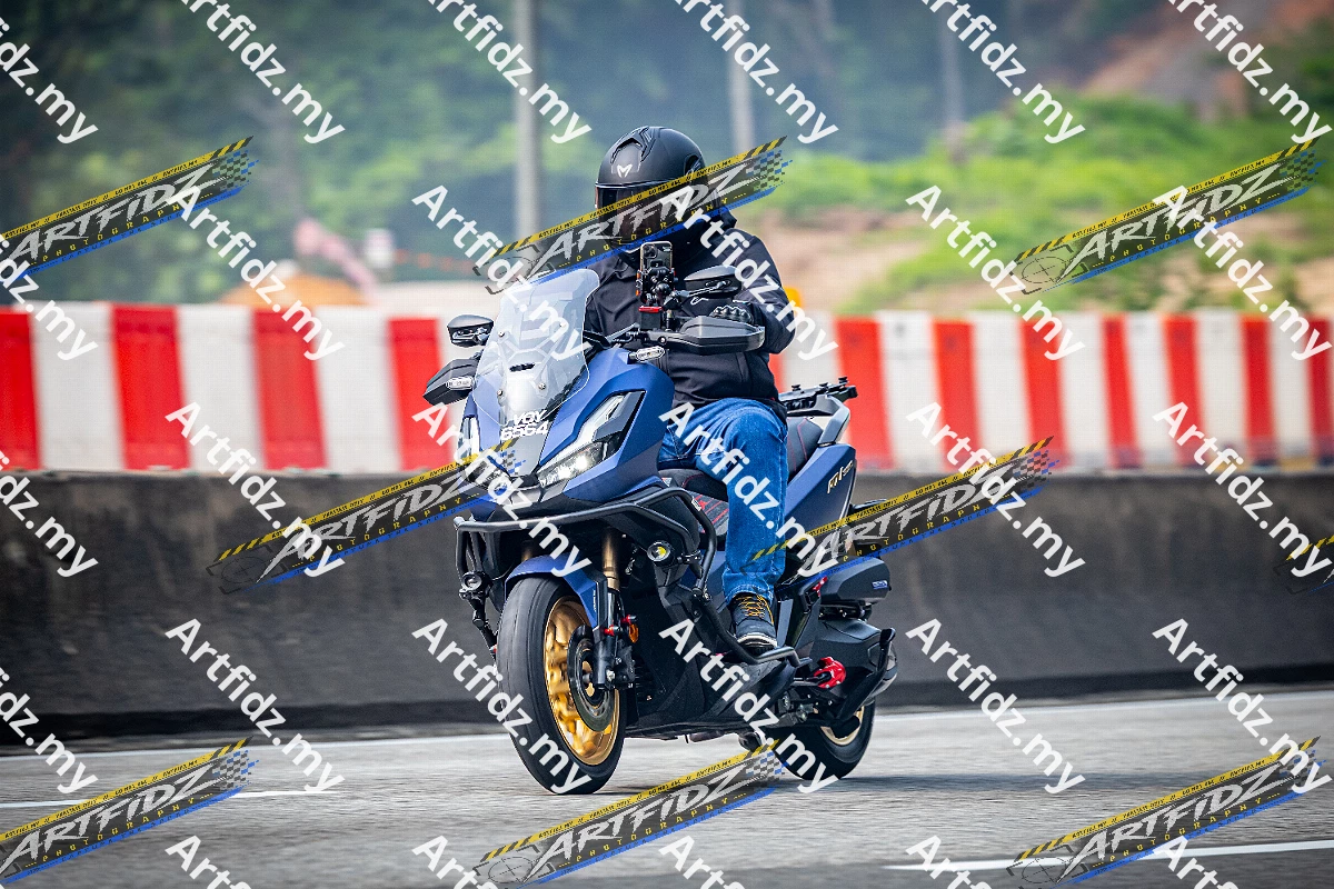 IMG_3781-2