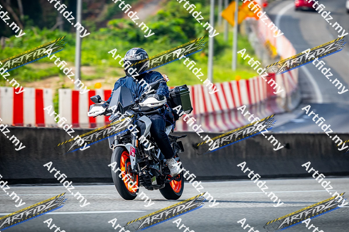 IMG_3800-3
