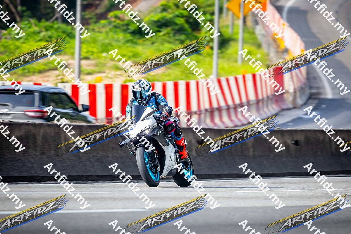 IMG_3853-3