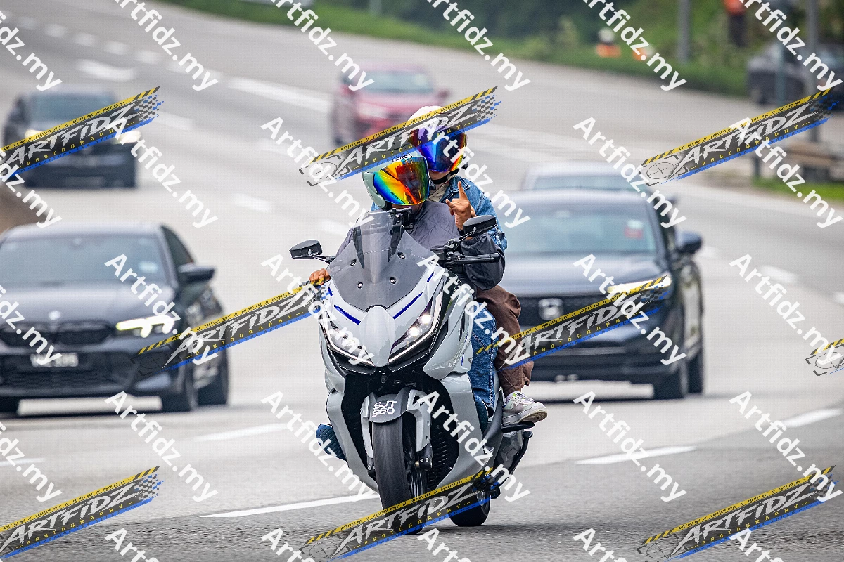 IMG_4792-3