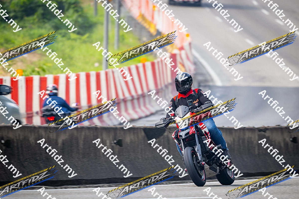 IMG_5712-3